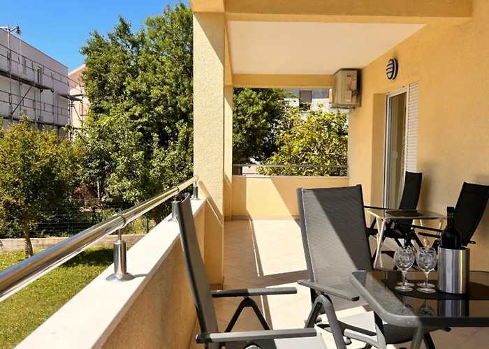 Апартаменты Vali 1