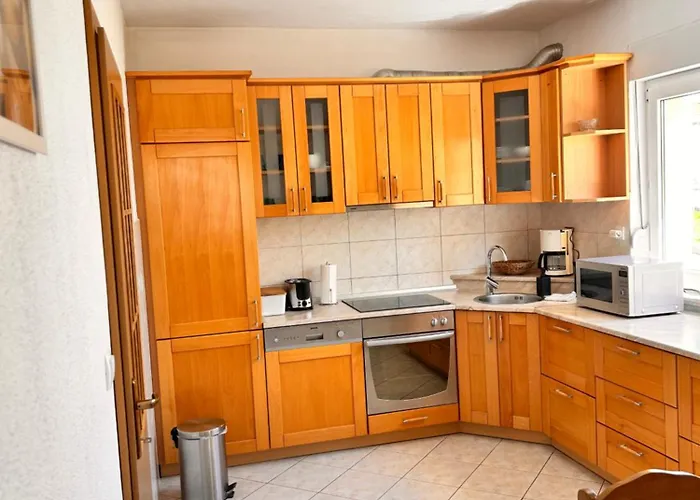 Vali 1 * Трогир